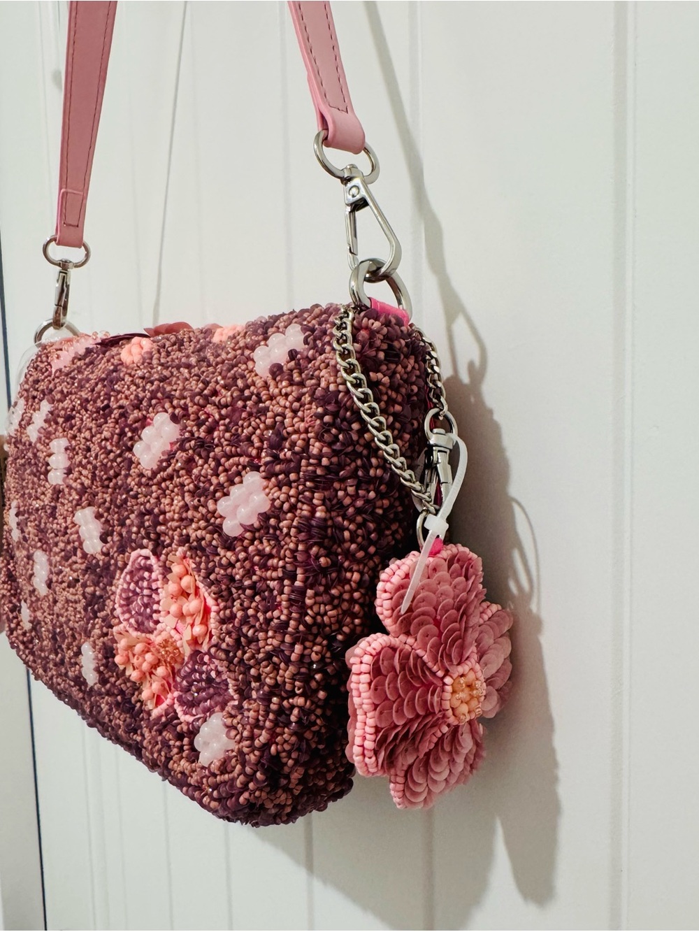 NWT Handmade in India Pink Floral Beaded Shoulder Bag with Detachable Charm - Picture 15 of 16
